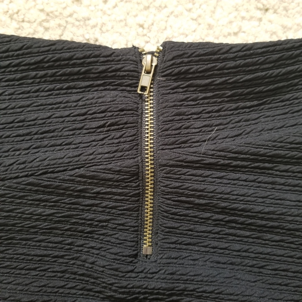 Black Asymmetrical Rib Miniskirt - Picture 4 of 5